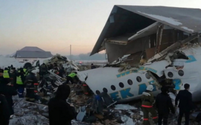 Пилотов посмертно признали виновными в крушении самолета Bek Air в Алматы