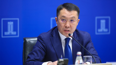 Карабаев предложил создать объединенную лизинговую компанию
