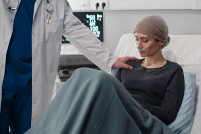 Врач раскрыл, откуда в онкологии взялось понятие &laquo;пятилетняя выживаемость&raquo;