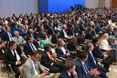 Токаев наградил казахстанцев за вклад в развитие страны и укрепление порядка