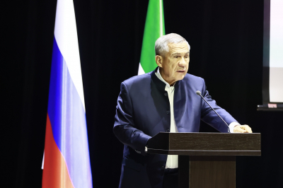 Минниханов назвал приоритетом Татарстана безопасность в школах