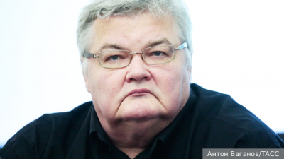 Дирижер Стадлер умер на борту экстренно севшего в Румынии самолета