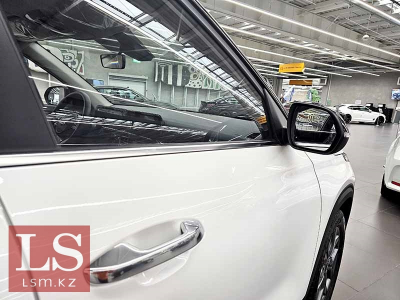 Экспорт казахстанских авто в Россию рухнул