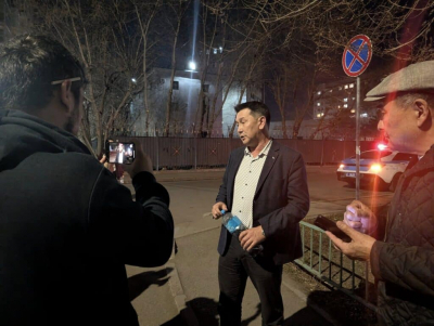 Журналиста Лукпана Ахмедьярова отпустили из полиции