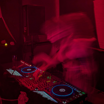 Путеводитель хипстера по &laquo;снобскому&raquo; и &laquo;говнарскому&raquo; Алматы: Punk