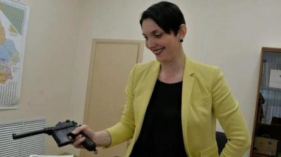 Депутат Госдумы: &laquo;Те чистки, которые мы сегодня наблюдаем в Минобороны, нужны во всех министерствах и ведомствах РФ&raquo;