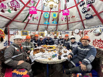 Юрта в... подземелье