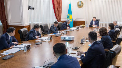 Премьер провел совещание по модернизации системы соцподдержки