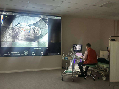 Две внутриутробные операции при многоплодной беременности впервые провели в Астане